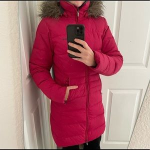 ❤️Raspberry colored Columbia winter coat! Super warm and amazing condition❤️